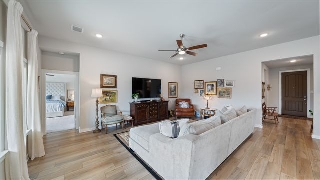 5648 Huffines Boulevard, Royse City, TX 75189