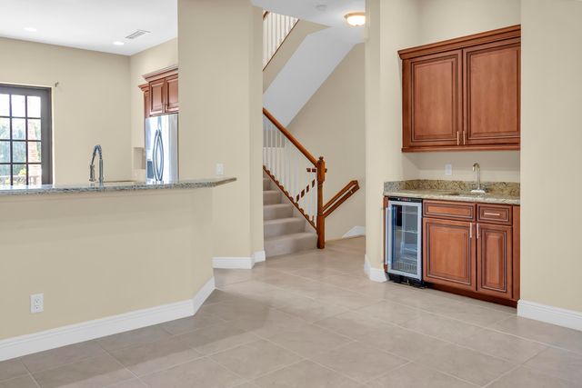 504 Del Sol Circle, Tequesta, FL 33469