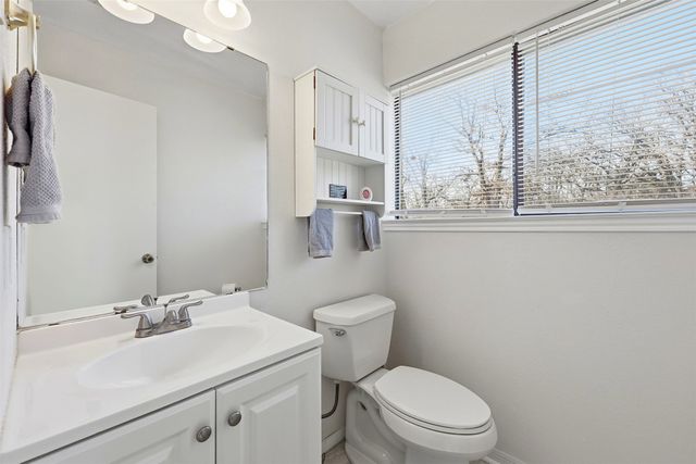 892 Hcr 1227, Whitney, TX 76692