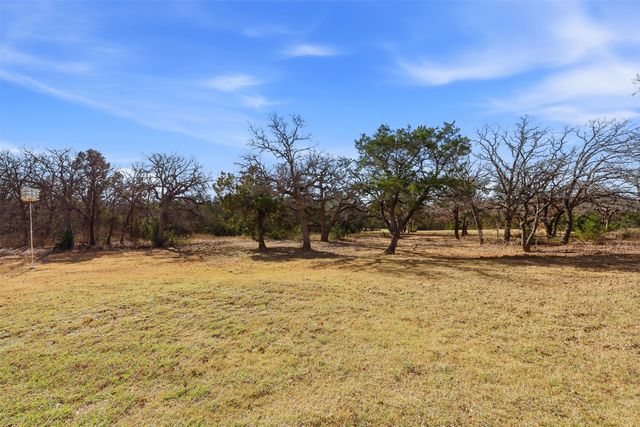 892 Hcr 1227, Whitney, TX 76692