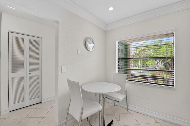 21988 Cypress Drive 43f, Boca Raton, FL 33433