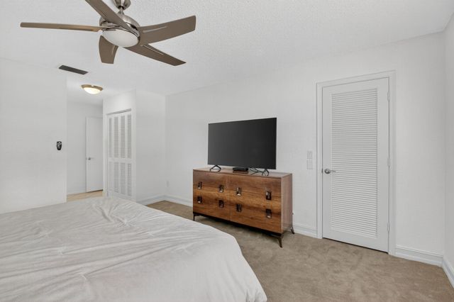 21988 Cypress Drive 43f, Boca Raton, FL 33433