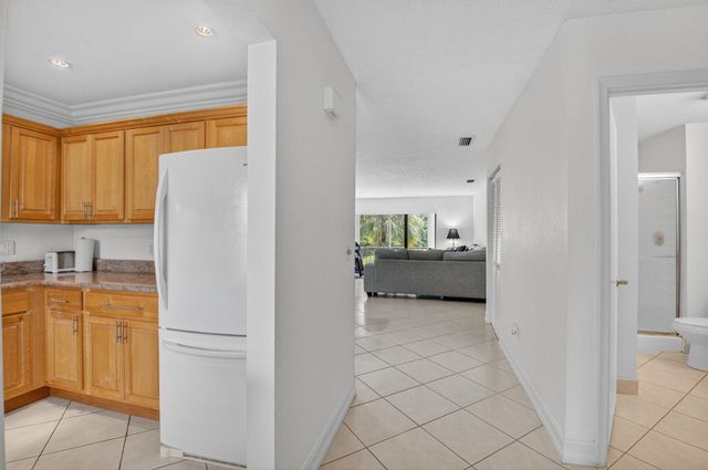 21988 Cypress Drive 43f, Boca Raton, FL 33433