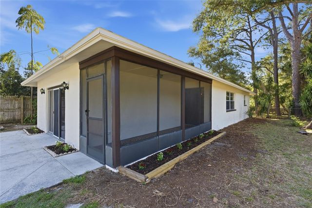 2454 MADRID AVENUE, Safety Harbor, FL 34695