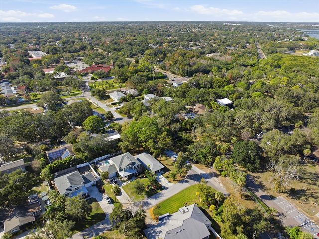 2454 MADRID AVENUE, Safety Harbor, FL 34695