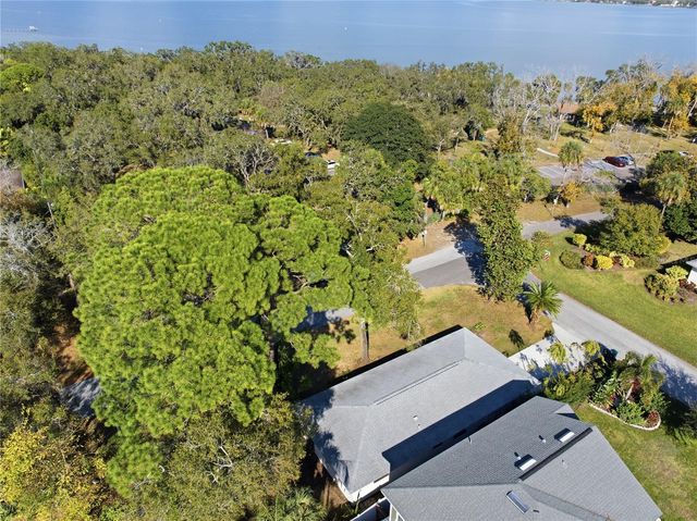 2454 MADRID AVENUE, Safety Harbor, FL 34695