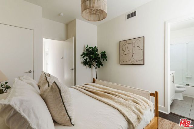 2202 Tom Mix Road, Los Angeles, CA 90026