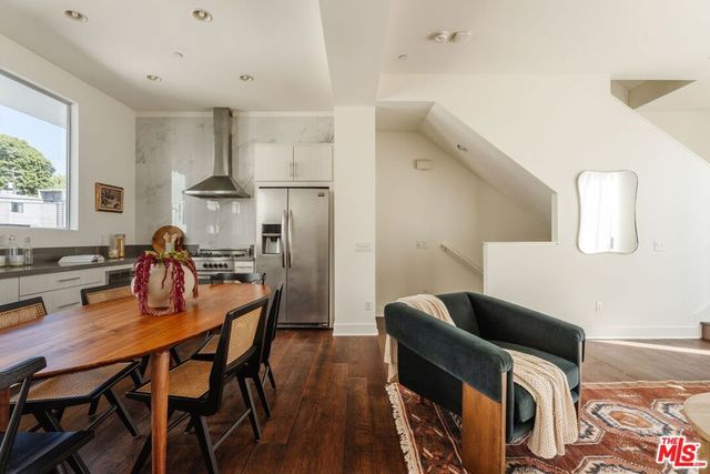 2202 Tom Mix Road, Los Angeles, CA 90026