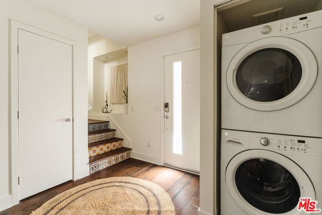 2202 Tom Mix Road, Los Angeles, CA 90026