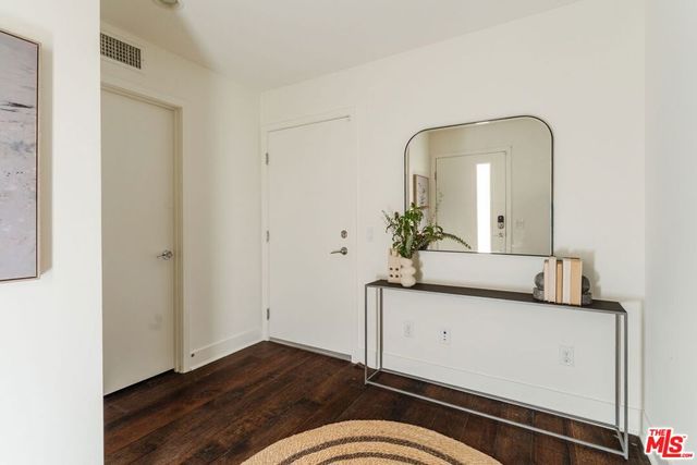2202 Tom Mix Road, Los Angeles, CA 90026