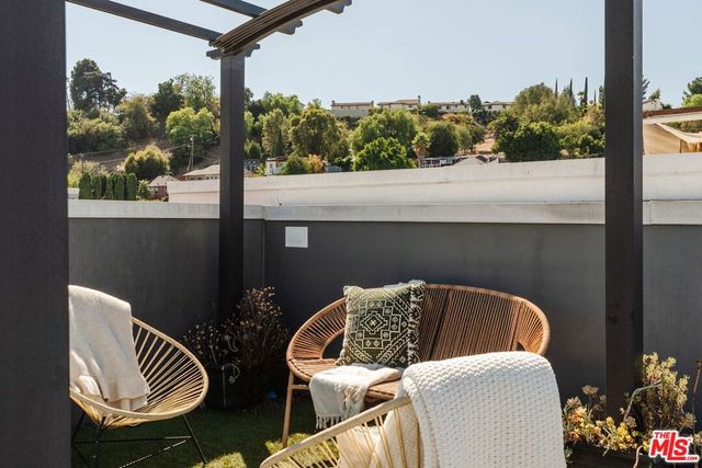 2202 Tom Mix Road, Los Angeles, CA 90026