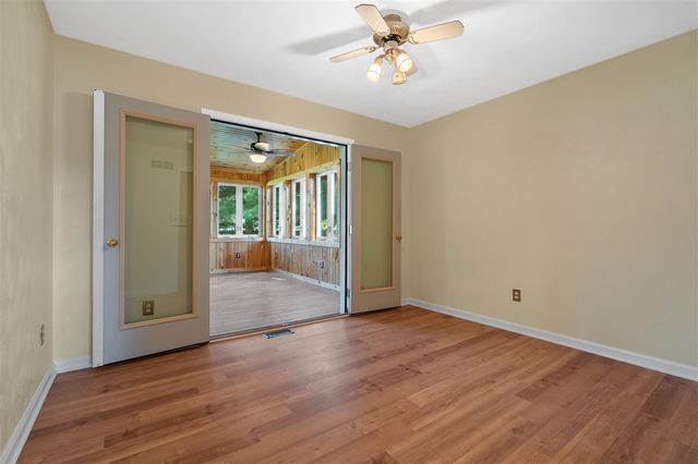 8218 N 37th Street, Richland, MI 49083