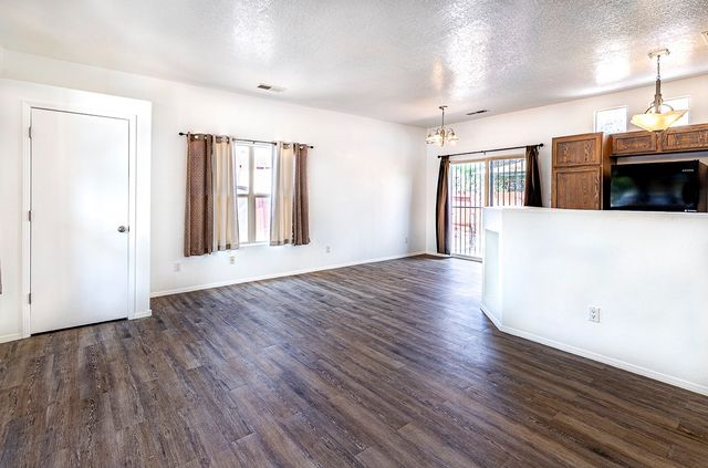 6049 Monte Azul Place, Santa Fe, NM 87507