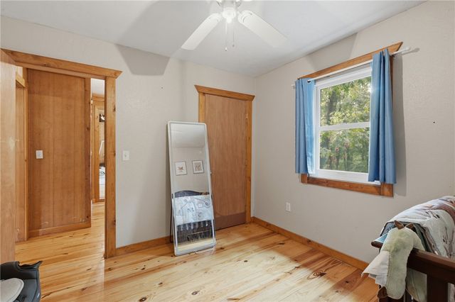 305 County Road 2664, Eureka Springs, AR 72631