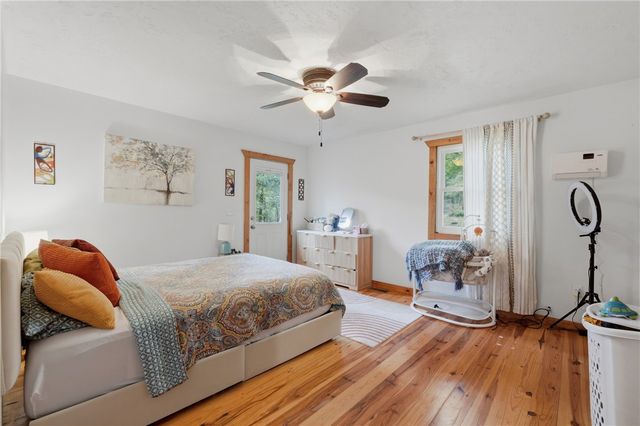 305 County Road 2664, Eureka Springs, AR 72631