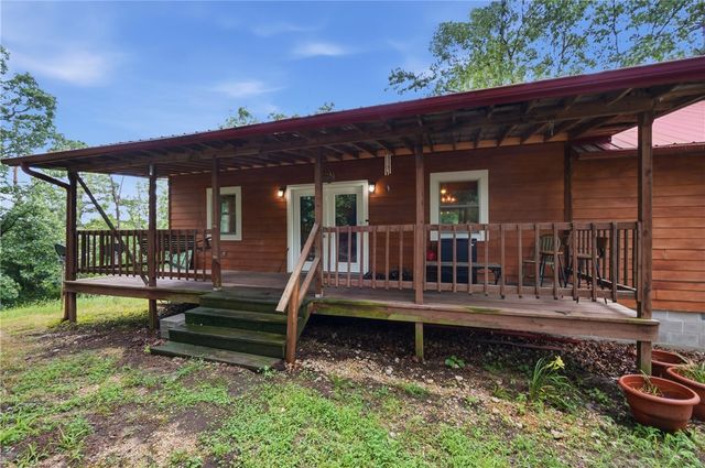 305 County Road 2664, Eureka Springs, AR 72631