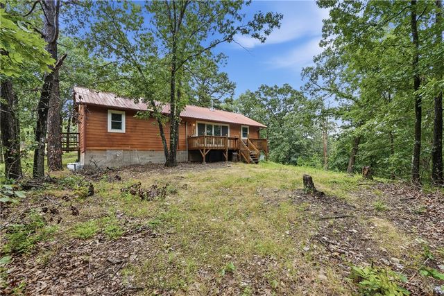 305 County Road 2664, Eureka Springs, AR 72631