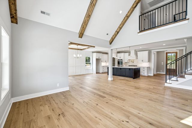 4088 Chicken Rd, Lebanon, TN 37090