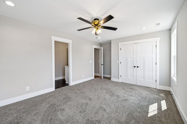 4088 Chicken Rd, Lebanon, TN 37090