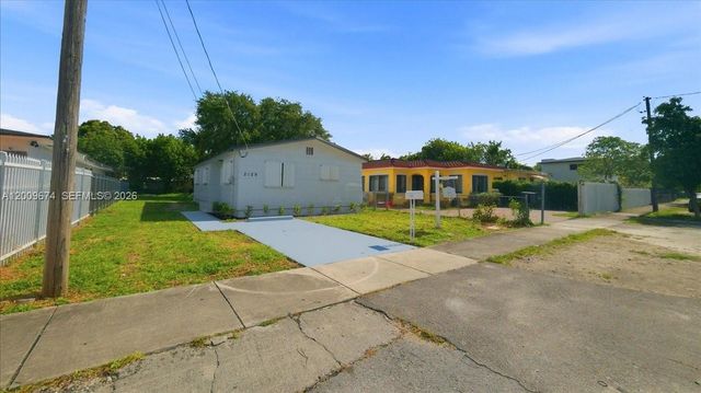 2129 NW 59th St, Miami, FL 33142