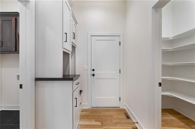 25032 W 141st Terrace, Olathe, KS 66061