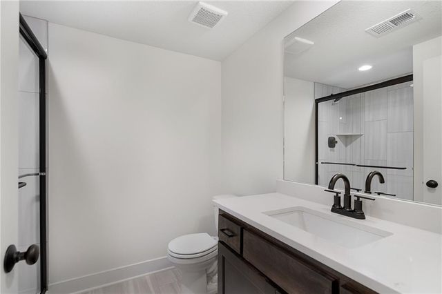 25032 W 141st Terrace, Olathe, KS 66061