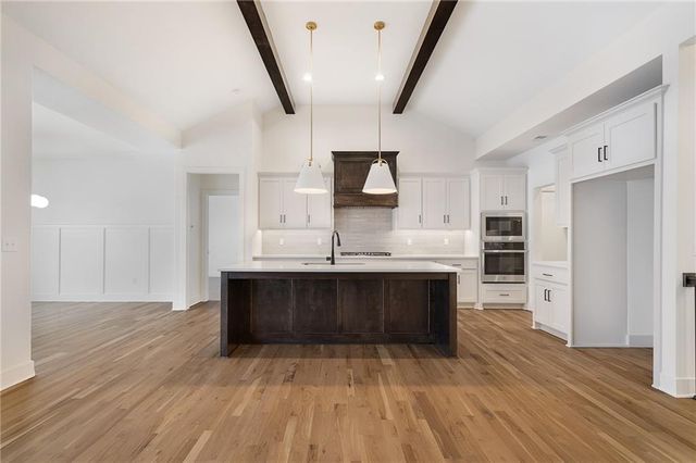 25032 W 141st Terrace, Olathe, KS 66061