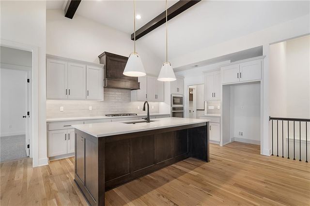 25032 W 141st Terrace, Olathe, KS 66061