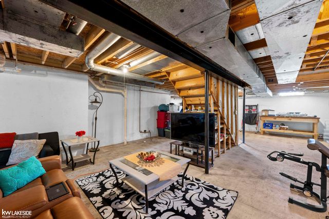 43433 Mirabile Trail, Clinton Twp, MI 48038