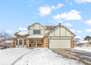 43433 Mirabile Trail, Clinton Twp, MI 48038