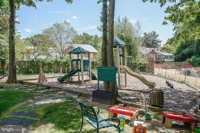 5812 APSLEY HOUSE CT, Alexandria, VA 22310