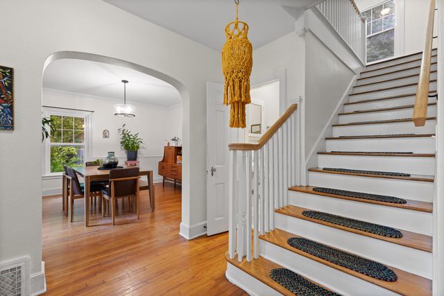 215 N Seminole Drive, Chattanooga, TN 37411