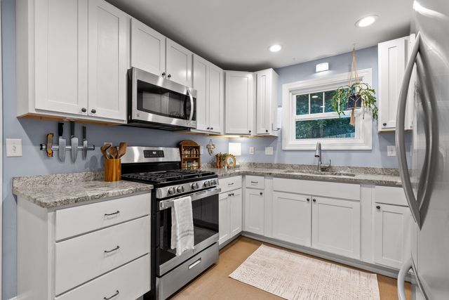 215 N Seminole Drive, Chattanooga, TN 37411