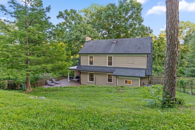 215 N Seminole Drive, Chattanooga, TN 37411