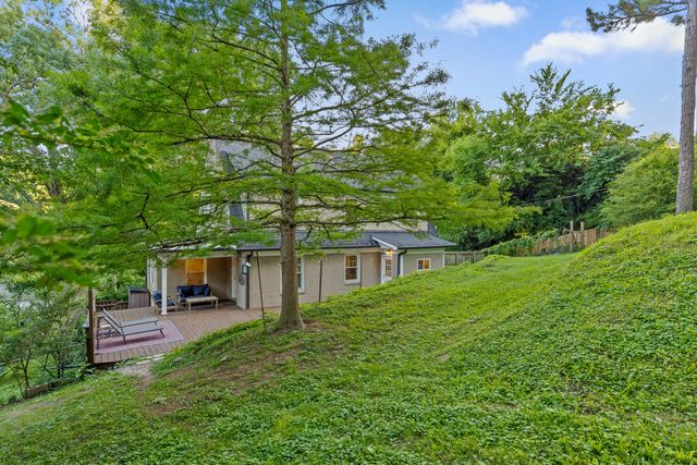 215 N Seminole Drive, Chattanooga, TN 37411