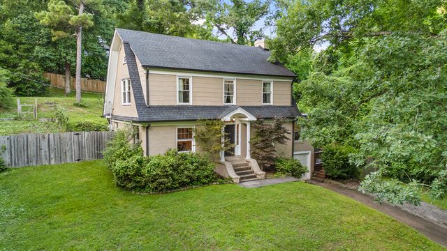 215 N Seminole Drive, Chattanooga, TN 37411