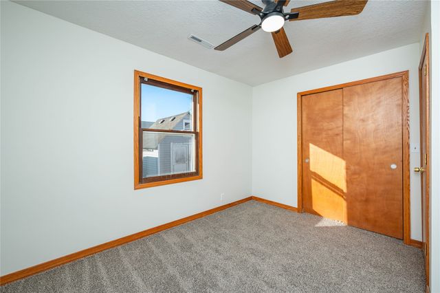 504 Watrous Avenue, Des Moines, IA 50315