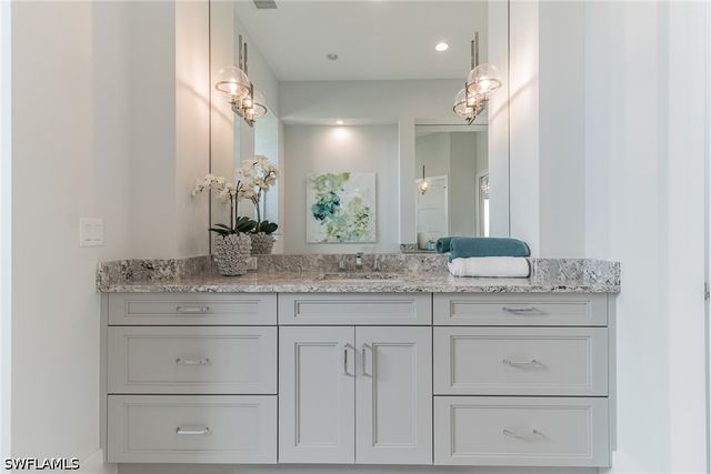 6051 Plana Cays DR, Naples, FL 34113