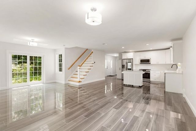 1295 Main St, Reading, MA 01867