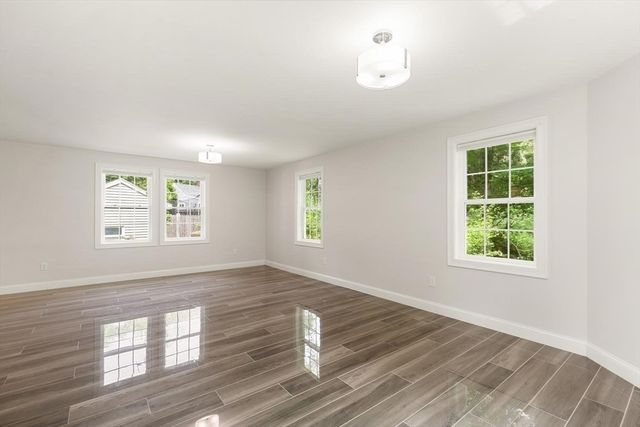 1295 Main St, Reading, MA 01867
