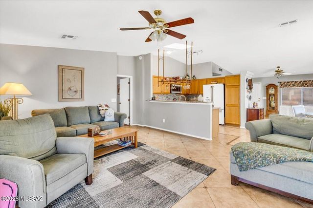 7994 S Teaberry Avenue, Tucson, AZ 85747