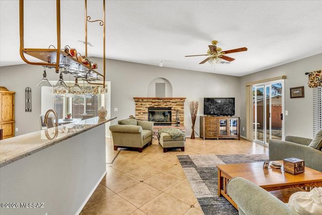 7994 S Teaberry Avenue, Tucson, AZ 85747