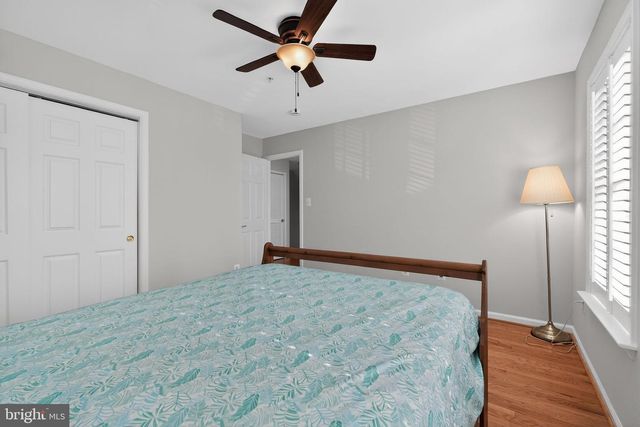 809 ROYAL CRES, Rockville, MD 20850