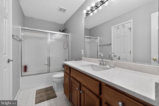 809 ROYAL CRES, Rockville, MD 20850