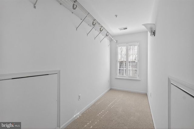 809 ROYAL CRES, Rockville, MD 20850