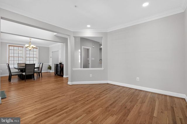 809 ROYAL CRES, Rockville, MD 20850