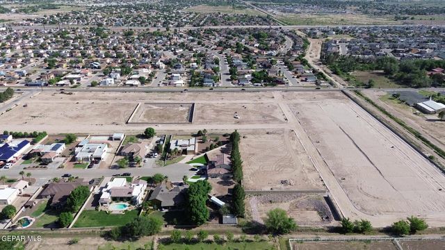 872 Mision de Salta Avenue, El Paso, TX 79932
