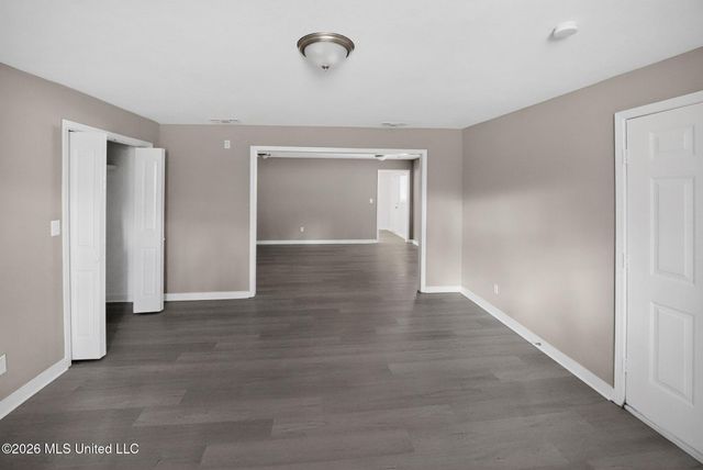 2920 Lakewood Drive, Jackson, MS 39212