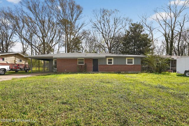 2920 Lakewood Drive, Jackson, MS 39212