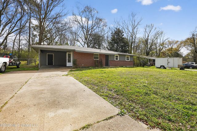 2920 Lakewood Drive, Jackson, MS 39212